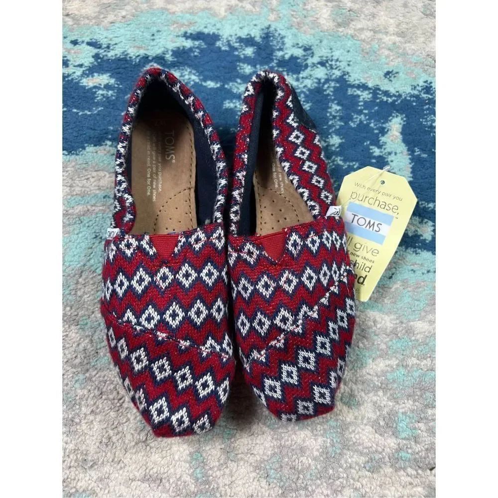 NewโTomsโWomensย ShoesโSizeโ7
